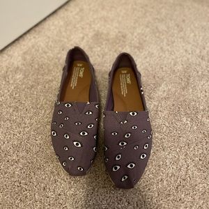 BN Purple Eye Toms